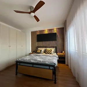 https://andel-apartment-with-terrace.praguehotelsweb.com
